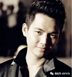 发型两边剪短怎么弄