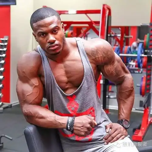 全世界身材最硬的两兄弟,一身肌肉已经无敌了