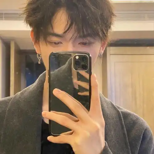 帅气值爆表的男生头像