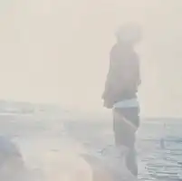 求这样的头像要有模糊的感觉要阳光那种的