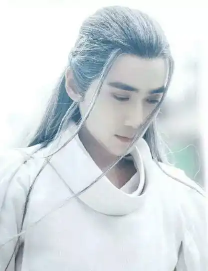 白衣男神前三甲排名重新洗牌,朱一龙罗云熙竞争激烈,你支持谁