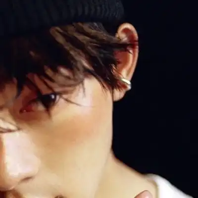 苏瓷成熟清新男头个性成熟时男生头像我要个性网