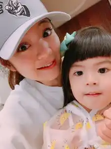 组图安以轩与咘咘bo妞合影调侃贾静雯把萌娃刘海剪坏