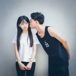 有没有这张图高清的,还有他的情侣图