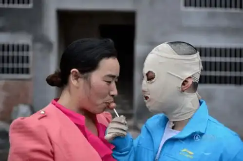 高考放榜后第一个上热搜的少年,分数不是顶尖,却惊动清华决定孩子能走多远的,往往是这三个字