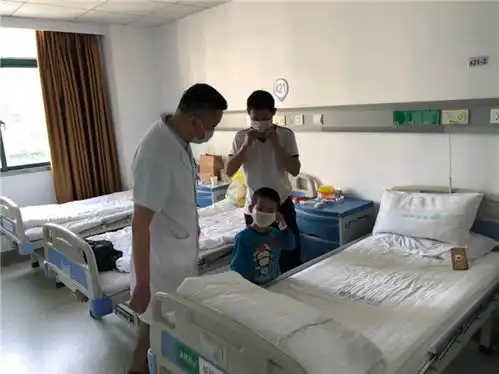 7年黑暗一朝抹去,武汉普瑞眼科为先天性白内障男孩重筑光明视界