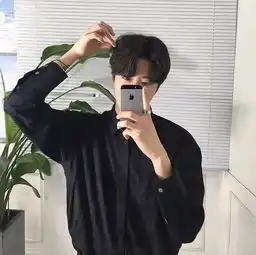 头像对你忽冷忽热的人,你还指望有结局,别做梦了