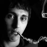 微信欧美头像男生抽烟微信头像图片大全