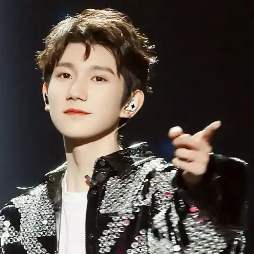 你找不到的王源头像来了