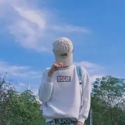 给几个暗一点男生用的qq聊天背景图在这谢了