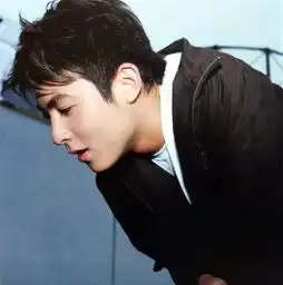 出轨男盛行的年代,真怀念陈冠希不作伪的直白