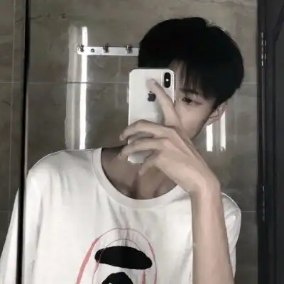 溺毙手机控时尚帅气魅力男头.你男生头像我要个性网