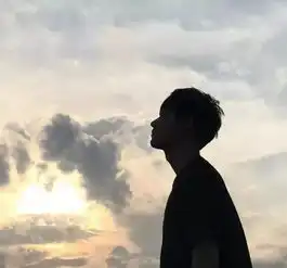 男生最无法理解女生穿什么样的衣服
