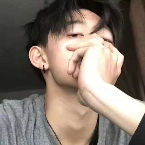 对称贴,开8常见男性头像驴们最恐哪种