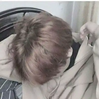 潮流染发头像男生图片适合18岁男生的头像