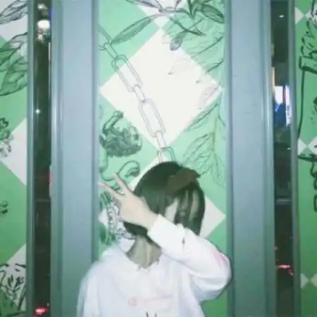 2020最新潮流情侣头像霸气高清大图两张一人一张