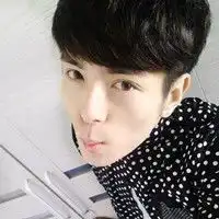 超帅美男子太过耀眼