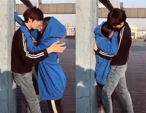 最近壁咚风很大,真人黄金级,游戏钻石级,动漫王者都不止男生