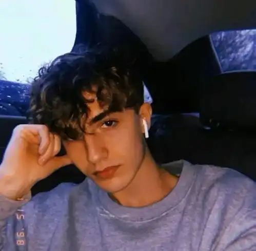 头像背景丨以爱为名画地为牢