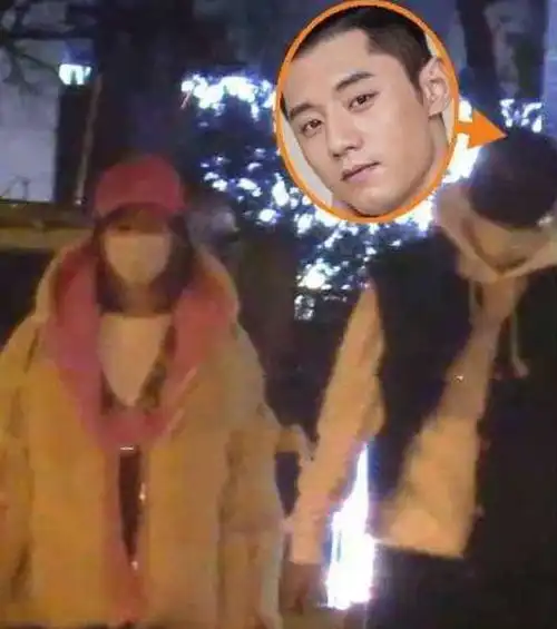 张继科绯闻女友长得像他的模特妈妈否认隐婚生子,措辞却很微妙