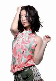 林心如夏日清爽写真曝光秀美背大展熟女风韵