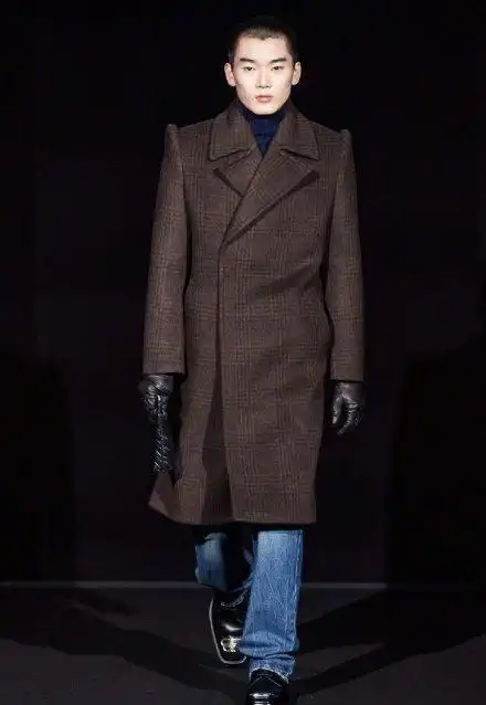 大儿子是学霸,二儿子成男模,看过林依轮才知道什么叫做教育投资啊