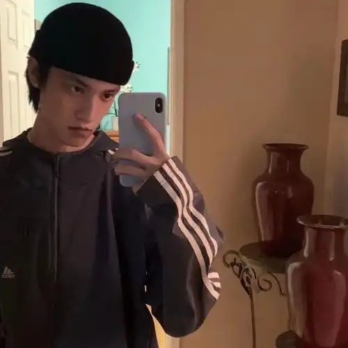 真人男生头像苦尽甘来的那一天,山月星河都为你化作赞