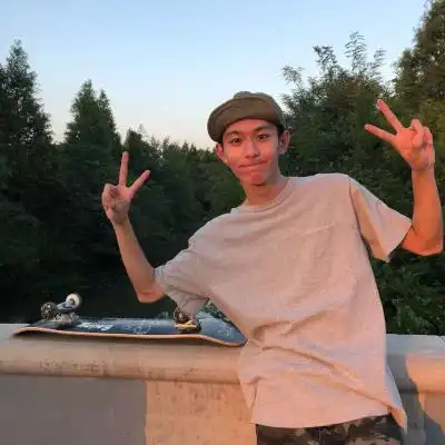 高清精品头像男,不在招摇过市只愿你喜欢