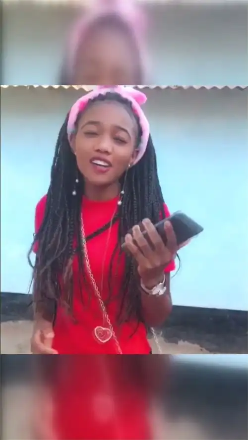 琪琪学唱流浪,最后记不住歌词了真尴尬,网友琪琪好羞涩