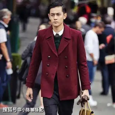 上了年纪的男人,建议多穿这4种年轻色,上档次不油腻
