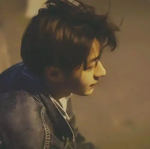 头像壁纸你还不来,我怎敢老去