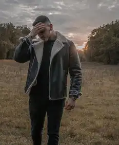 想要男人味十足王一博肖战的酷飒机车风要get