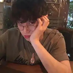 男生头像你啊年少有为而我年幼无知所以我们之间才不可能吧