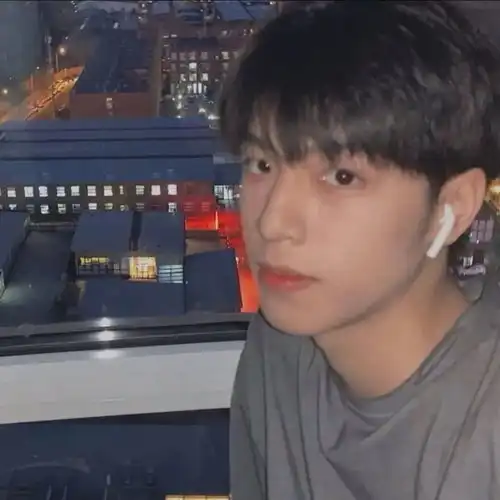 头像沉默已成一种习惯