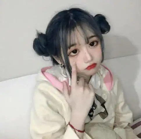 最近火了ins仙气闺蜜头像,个个都很潮,还不快换上