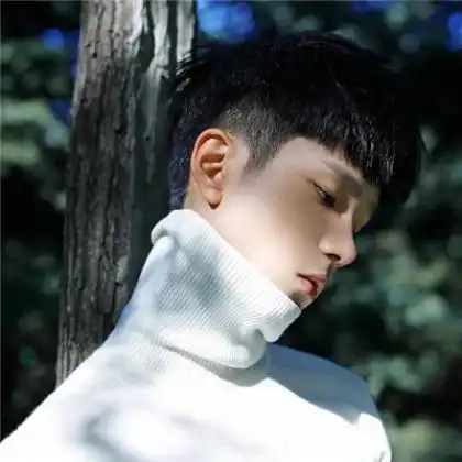 容易让女生有好感的男头像,小清新帅到爆的暖男