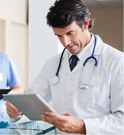 人们为什么会脱发别人浓密发量是怎么养成的