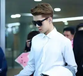 宋仲基世勋李敏镐池昌旭李钟硕金秀贤看韩国白衬衫男星