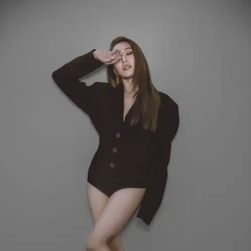 暗戳戳地搞搞作苹果音乐官方更新tiffany未见新头像