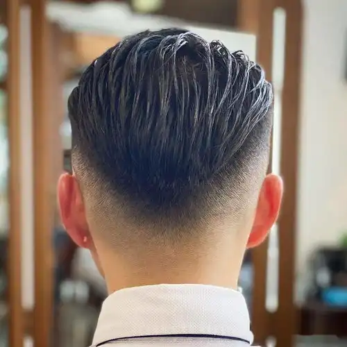 越剪越时尚男发来了,和尚头飞机头大背头全都有,你最想剪哪一款