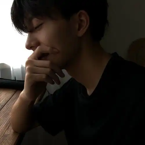 粉丝求图0326精选可爱的男生头像