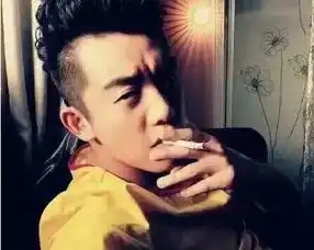 盘点当红男星日常抽烟照权志龙霍建华最霸气