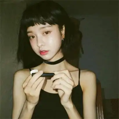 闺蜜头像两张,都是闺蜜单独使用一个人一张的