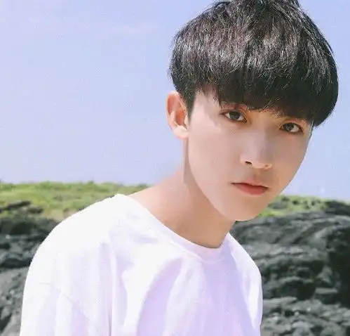 12星座男给女朋友的备注,处女座刚好和双鱼座相反,甜掉牙了