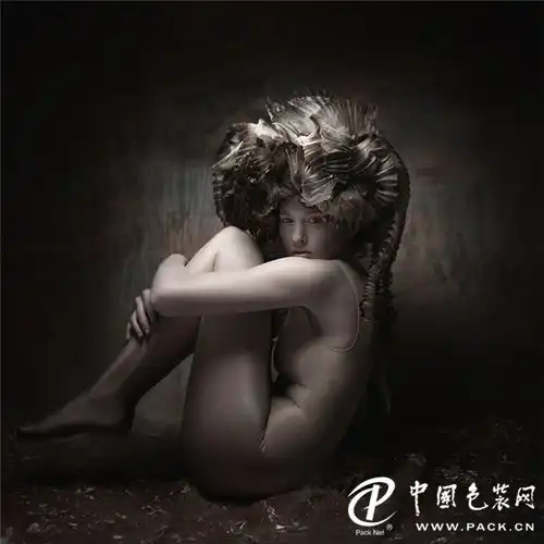 充满油画质感的人体艺术摄影