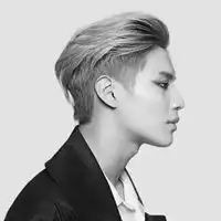 男发型师帅气微信头像时尚个性欧美发型师头像