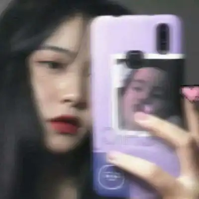 女生头像真人手机挡脸容下幸福和难过才会花好月圆