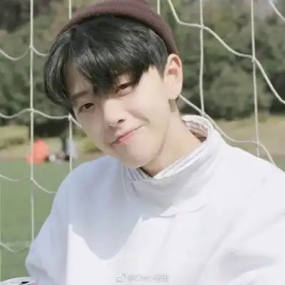 个性文艺男头像,唯美帅气清新的校草