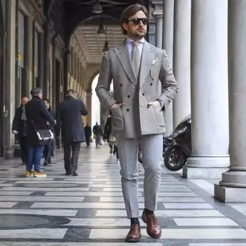 华名人小课堂西装搭配是美学,更是科学