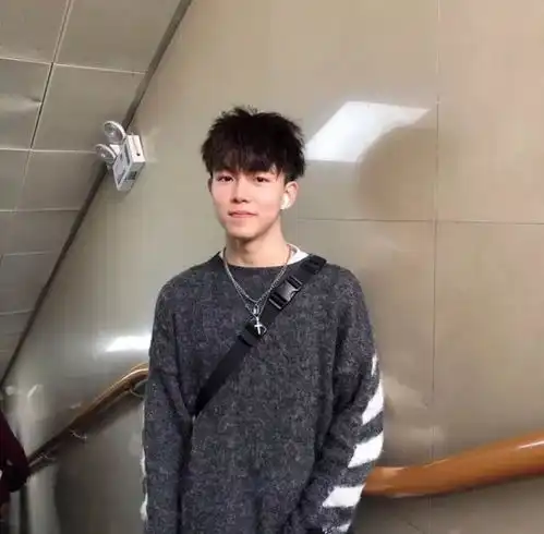 这8大抖音男神,真容一个比一个照骗